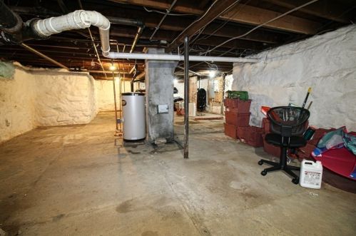 11 Pne St, Danvers MA 01923-2636 exterior