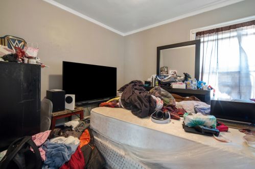 10238 Eberhart Ave, Chicago IL  60628-2210 exterior