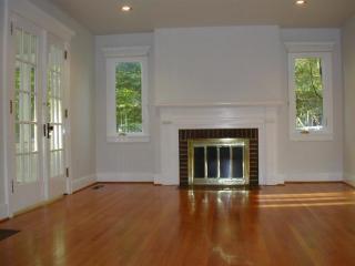 2022 Hill St, Ann Arbor MI  48104-2646 exterior