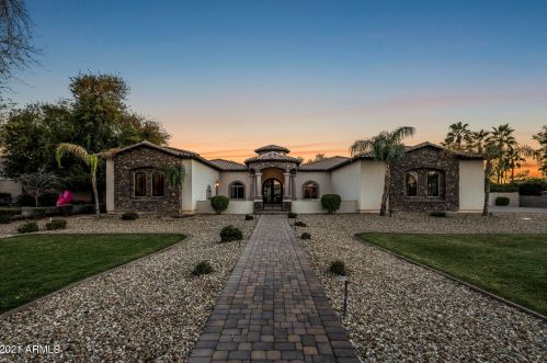 2375 Cloud Dr, Chandler AZ 85249-3781 exterior