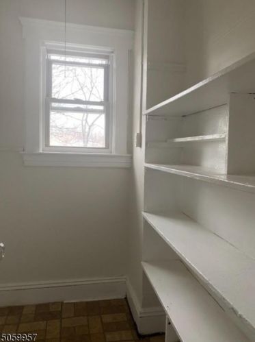 49 Peachtree Rd, Maplewood NJ  07040-1641 exterior