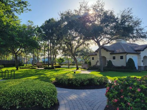 8771 Briarwood Meadow Ln, Boynton Beach FL 33473-7815 exterior