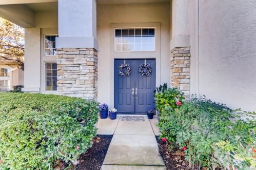 4121 Meadow Wood Dr, Folsom, CA 95762-7525