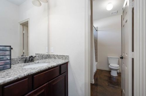 33303 Winsford St, Fulshear TX 77441-4040 exterior