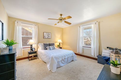 152 Jamaica Ave, Pittsburgh PA 15229-1748 exterior