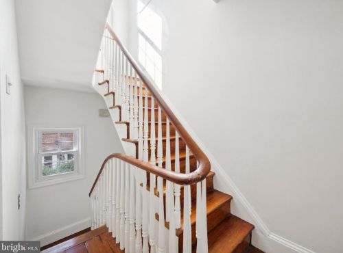 1712 Addison St, Philadelphia PA 19143-1203 exterior