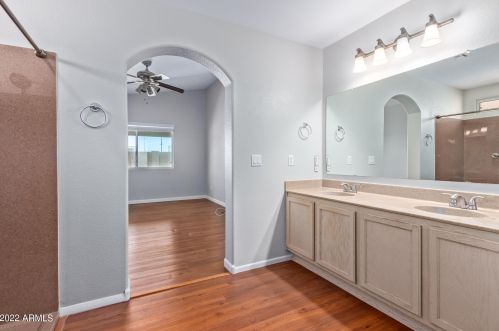 21217 30 Ave, Phoenix AZ 85051-7597 exterior