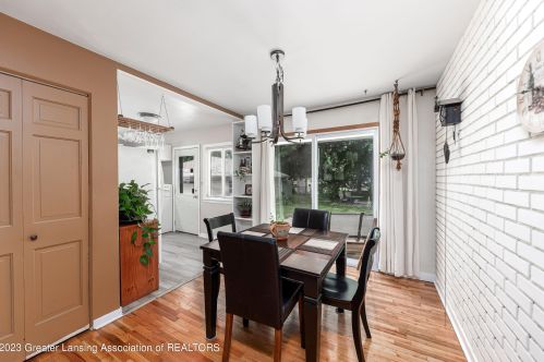 5580 Cade St, Haslett MI 48840-8407 exterior