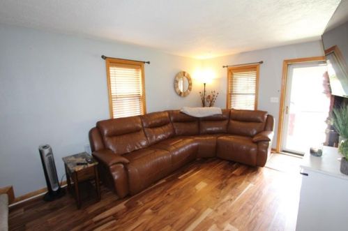 1730 Maine Ave, Pittsburgh, PA 15122-3936