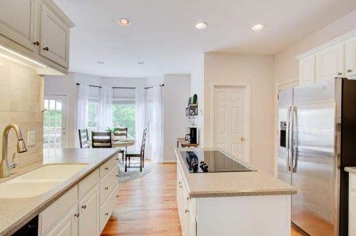 1518 Grace Mdw Ln, Smyrna GA  30082-3386 exterior