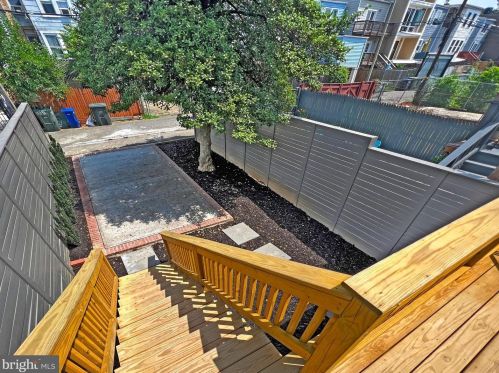 829 Decatur St, Washington DC  20017-3918 exterior