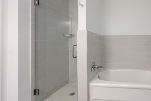 320 21st St, Chicago IL 60616-1402 exterior