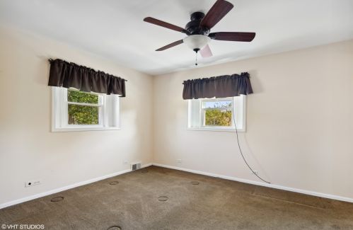 224 Highland Ave, Elmhurst IL 60126-2557 exterior