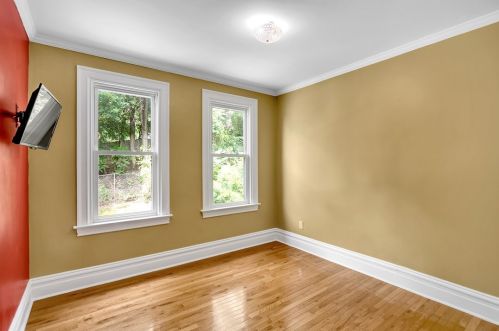 323 Elizabeth Ave, Pittsburgh PA 15202-2722 exterior