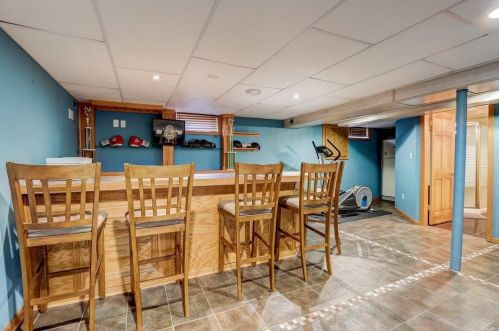 4272 72nd St, Milwaukee WI  53216-1038 exterior