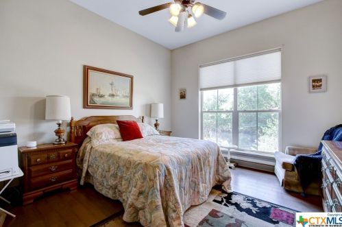 499 Mystic Pkwy, Spring Branch TX 78070-5417 exterior