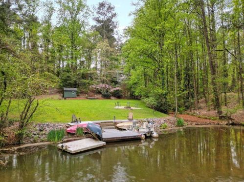 1553 Huntingdon Trl, Atlanta, GA 30350-3411