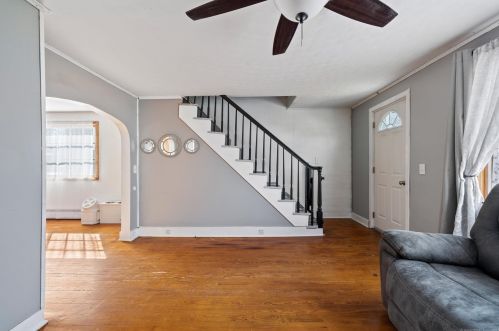 194 Mechanic St, Killingly CT 06239-1919 exterior