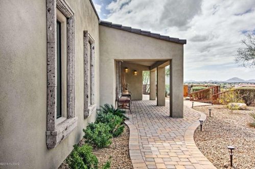 4620 Coachlight Ln, Tucson AZ  85718-6934 exterior