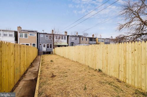 626 Hamilton St, Washington DC 20011-4030 exterior