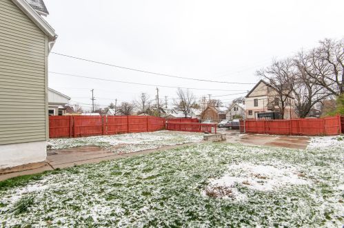 4746 36th St, Milwaukee WI  53209-5942 exterior