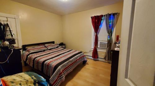 37 Laban St, Providence RI 02909-3736 exterior