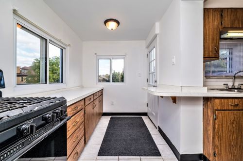 3263 Wainbell Ave, Pittsburgh PA 15216-2318 exterior