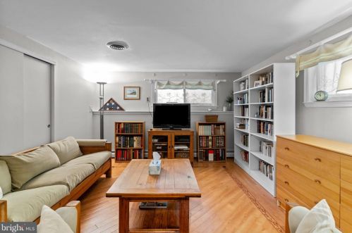 1500 Wrightstown Rd, Upper Makefield PA 18940-2815 exterior