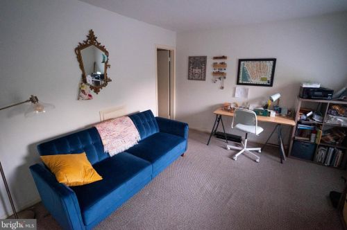 212 Concord St, Lancaster PA 17603-3521 exterior