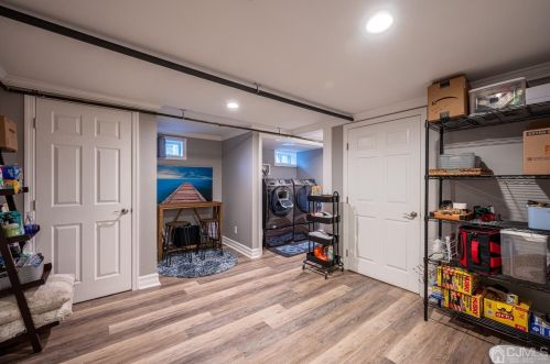 133 Hoover Ave, Edison NJ 08837-2669 exterior