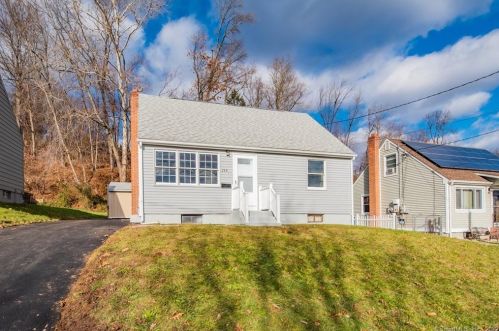 155 Country Club Rd, New Britain, CT 06053-1023