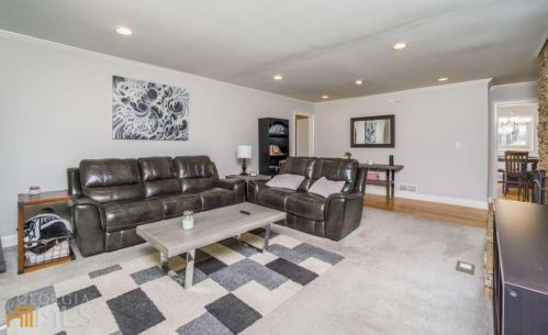 1970 Briarmill Rd, Atlanta GA  30329-2612 exterior