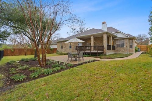 235 Abbott Dr, Austin TX 78737-4536 exterior