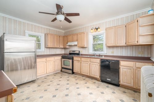 403 Nicholson St, Joliet IL 60435-7014 exterior