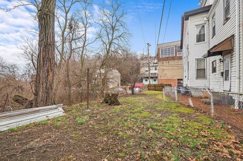 106 Fountain, Pittsburgh PA 15238-3420 exterior