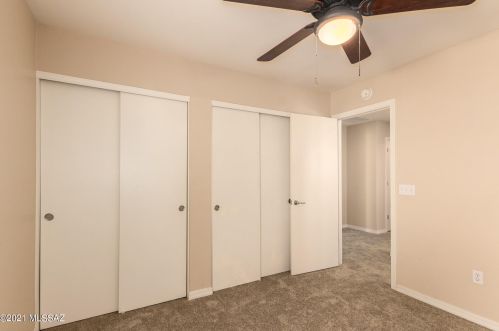 7618 Desert Overlook Dr, Tucson AZ  85710-8164 exterior