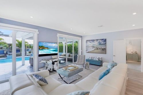 180 Channel Dr, Naples, FL 34108-2142