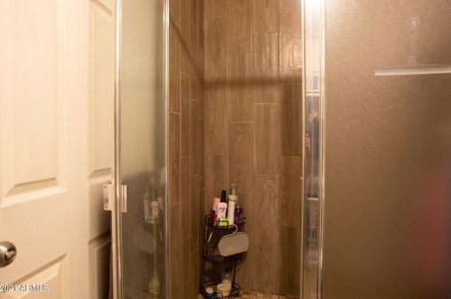 1818 50 Dr, Phoenix AZ 85031-1324 exterior