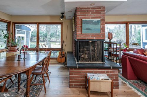 41 Manning Ln, Trenton NJ  08648-1018 exterior