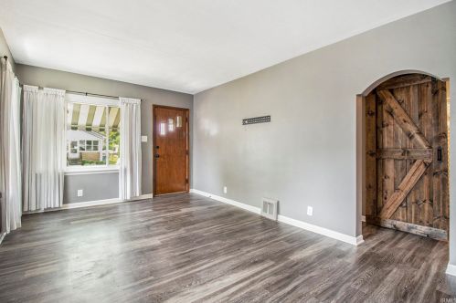 510 12 St, Mishawaka IN 46544-5411 exterior