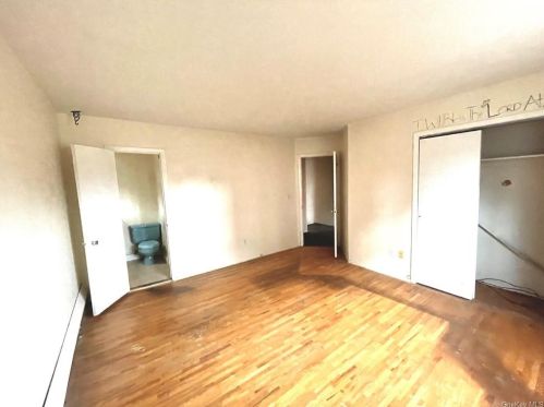 23 Kenyon Pl, Mount Vernon NY 10552-3018 exterior