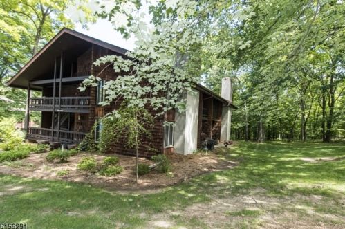 7 Osprey, Hackettstown, NJ 07840-2726