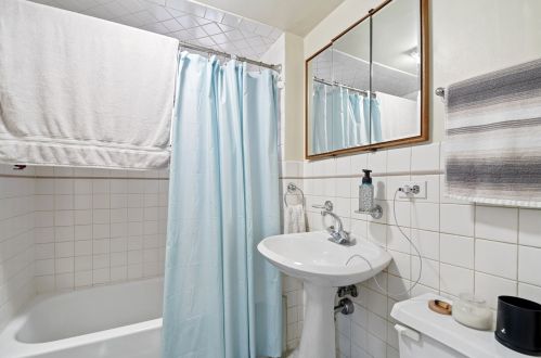 5324 Cullom Ave, Chicago IL 60641-1315 exterior