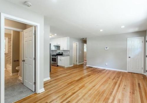 2059 Claude St, Atlanta GA  30318-1832 exterior