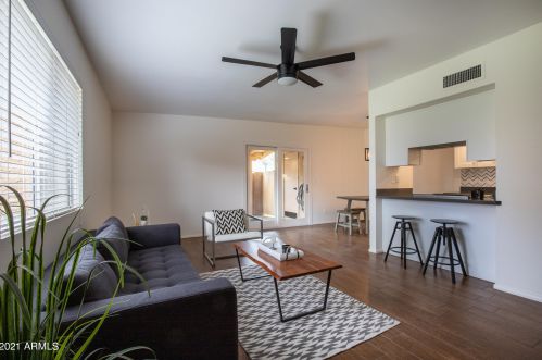 733 Cochise Dr, Phoenix, AZ 85020-1508