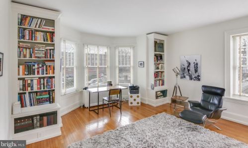 5800 Greene St, Philadelphia PA  19144-2704 exterior