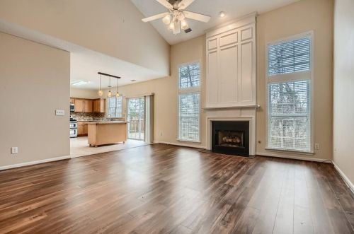 5006 Bright Hampton Dr, Atlanta GA 30339-1956 exterior