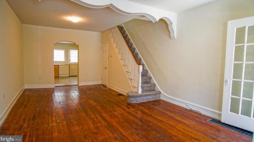 2017 Bouvier St, Philadelphia PA  19145-2909 exterior