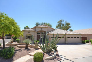 6263 Kent Dr, Chandler, AZ 85226-1182