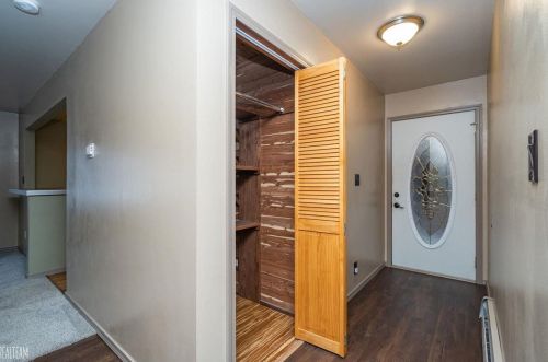 48393 Forbes St, New Baltimore MI 48047-2250 exterior